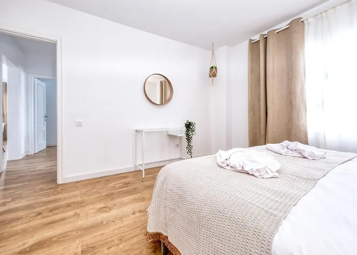 بيت للعطل Ocean Front Oasis *